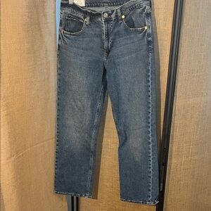 GAP Women's Classic Straight Denim Jeans